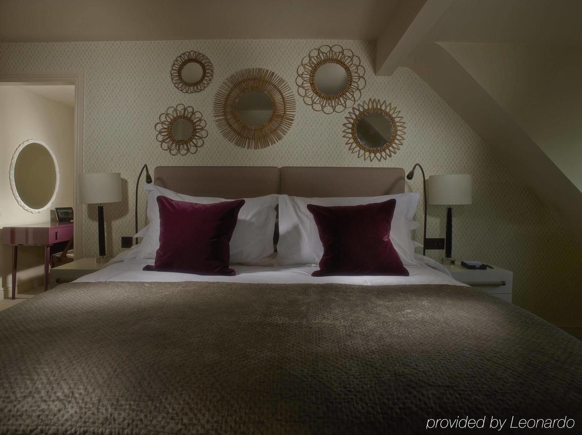 Dormy House Hotel Broadway  Bagian luar foto